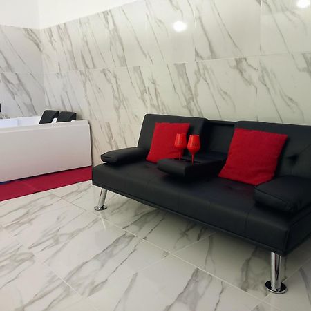 Jacuzzi Suite King مارسالا المظهر الخارجي الصورة